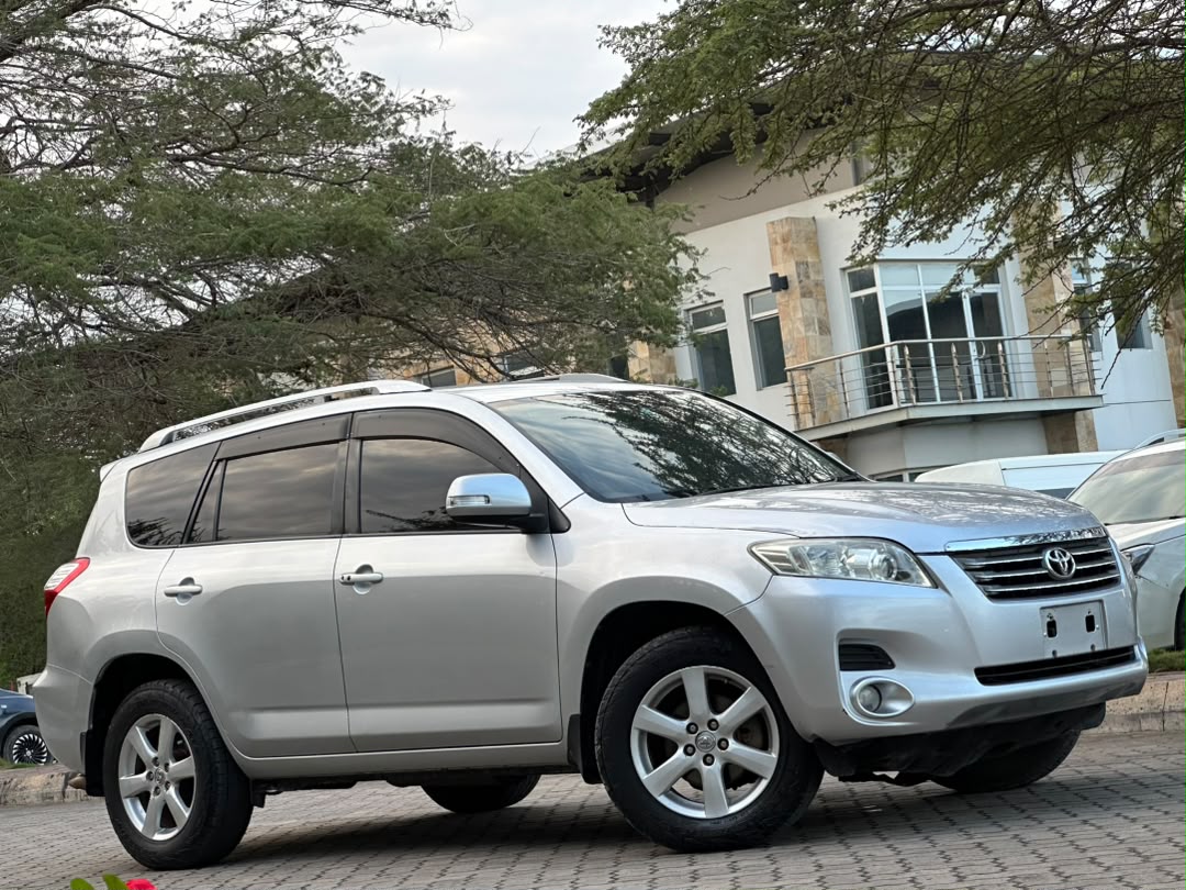 TOYOTA VANGUARD thumbnail 9